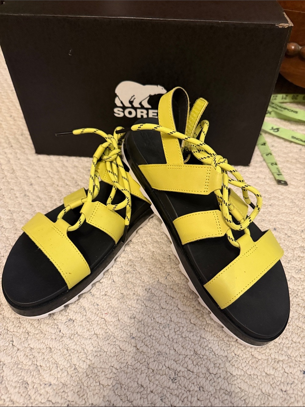 Sorel Lime Green & Black Lace-Up Sport Sandals